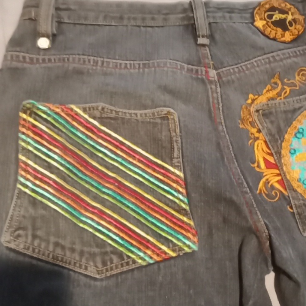If you have swagg you have to have these jeans 👖